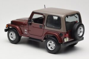Jeep Wrangler TJ Sahara Punane Maisto 1:18 31662 Metall - pilt 7/8