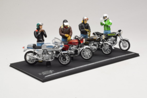 Joe Bar Team Kollektsioon Kujukestega Solido 1:18 5008 Metall - pilt 2/4