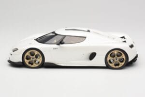 Koenigsegg CC850 Crystal White GT Spirit 1:18 GT903 Vaik - pilt 3/6