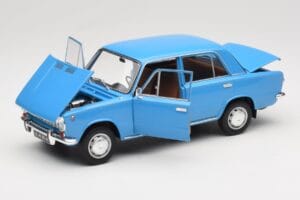 Lada 1200 2101 Sinine IXO 1:18 18CMC204OP Metall - pilt 2/8