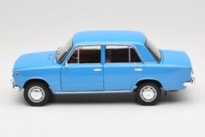 Lada 1200 2101 Sinine IXO 1:18 18CMC204OP Metall - pilt 4/8
