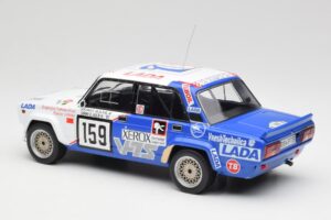 Lada 2105 VFTS #159 E. Tumalevicius 1000 Lakes Rally 1987 IXO 1:18 18RMC181B Metall - pilt 5/6