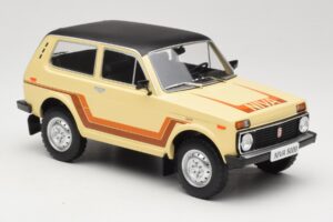 Lada Niva 2121 California Beeži MCG 1:18 MCG18004 Metall - pilt 4/6