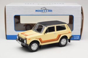 Lada Niva 2121 California Beeži MCG 1:18 MCG18004 Metall - pilt 6/6