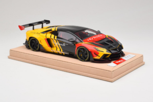 Lamborghini Aventador Liberty Walk Infinite Must Kollane Timothy & Pierre 1:18 REMC035 Metall - pilt 4/7