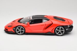 Lamborghini Centenario Punane Maisto 1:18 31386 Metall - pilt 4/8