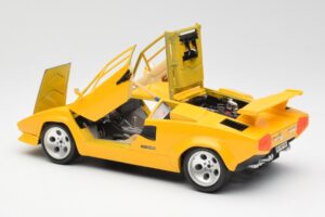 Lamborghini Countach Kollane Bburago 1:18 3037 Metall - pilt 5/8