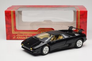 Lamborghini Diablo Must Mira 1:18 6107 Metall - pilt 8/8