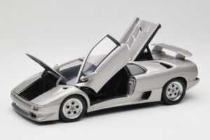 Lamborghini Diablo Hõbedane AUTOart 1:18 70071 Metall - pilt 2/8
