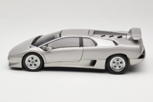 Lamborghini Diablo Hõbedane AUTOart 1:18 70071 Metall - pilt 4/8
