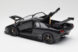 Lamborghini Diablo GTR Must AUTOart 1:18 74522 Metall - pilt 5/8