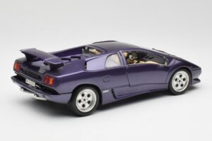 Lamborghini Diablo Lilla Maisto 1:18 3028 Metall - pilt 3/8
