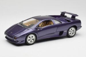 Lamborghini Diablo Lilla Maisto 1:18 3028 Metall