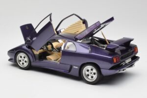 Lamborghini Diablo Lilla Maisto 1:18 3028 Metall - pilt 5/8