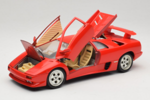 Lamborghini Diablo Punane Bburago 1:18 3041-M1 Metall - pilt 2/8