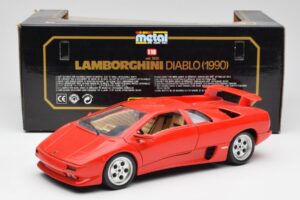 Lamborghini Diablo Punane Bburago 1:18 3028-M1 Metall - pilt 8/8