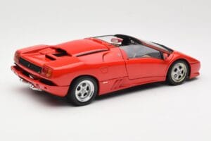 Lamborghini Diablo Roadster Punane AUTOart 1:18 70091 Metall - pilt 3/8