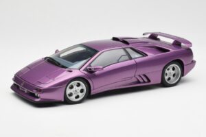 Lamborghini Diablo SE30 Jota Metallic Lilla AUTOart 1:18 79142 Komposiit