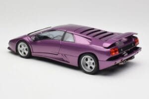 Lamborghini Diablo SE30 Anniversary Edition Metallic Lilla AUTOart 1:18 79158 Metall - pilt 7/8