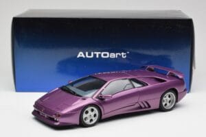 Lamborghini Diablo SE30 Anniversary Edition Metallic Lilla AUTOart 1:18 79158 Metall - pilt 8/8