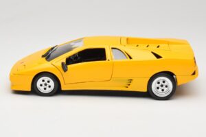 Lamborghini Diablo Kollane Tonka 1:18 9035 Metall - pilt 4/8
