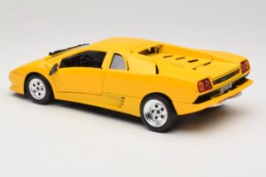 Lamborghini Diablo Kollane Tonka 1:18 9035 Metall - pilt 7/8