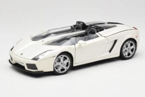 Lamborghini Gallardo Concept S Valge Motormax 1:18 79156 Metall