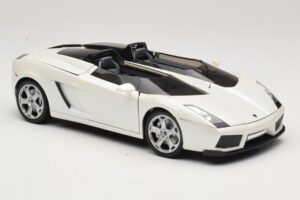 Lamborghini Gallardo Concept Valge Mondo Motors 1:18 146432 Metall - pilt 6/8