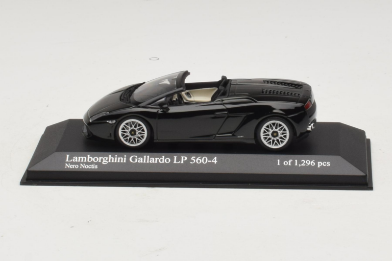 Lamborghini Gallardo LP560-4 Spyder Must Minichamps 1:43 400103830 Metall
