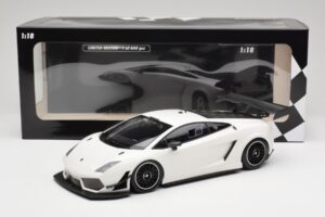 Lamborghini Gallardo LP600+ GT3 Bianco Monocerus Minichamps 1:18 151111102 Metall - pilt 6/6