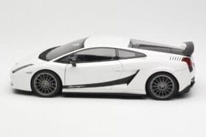 Lamborghini Gallardo Superleggera Monocerus Metallic Valge AUTOart 1:18 74585 Metall - pilt 4/8