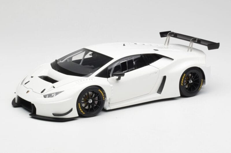 Lamborghini Huracan GT3 Valge AUTOart 1:18 81527 Metall