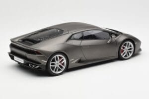 Lamborghini Huracan LP610-4 Hall AUTOart 1:18 74606 Komposiit - pilt 3/8