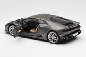 Lamborghini Huracan LP610-4 Hall AUTOart 1:18 74606 Komposiit - pilt 5/8