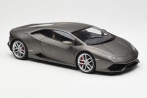Lamborghini Huracan LP610-4 Hall AUTOart 1:18 74606 Komposiit - pilt 6/8