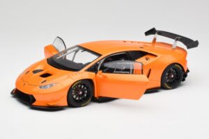 Lamborghini Huracan LP620-2 Super Trofeo Arancio Borealis Pearl Effect Oranž AUTOart 1:18 81558 Metall - pilt 2/8