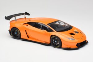Lamborghini Huracan LP620-2 Super Trofeo Arancio Borealis Pearl Effect Oranž AUTOart 1:18 81558 Metall - pilt 7/8