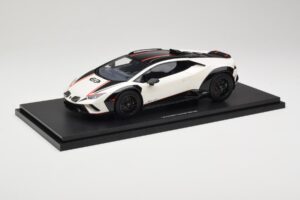 Lamborghini Huracan Sterrato No. 63 Valge TopSpeed 1:18 TS0610 Vaik