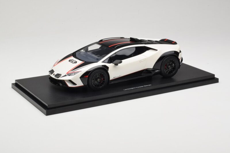 Lamborghini Huracan Sterrato No. 63 Valge TopSpeed 1:18 TS0610 Vaik