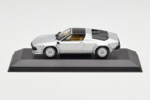 Lamborghini Jalpa Hõbedane Minichamps 1:43 400103601 Metall
