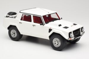 Lamborghini LM002 Valge Kyosho 1:18 GTS18508W Vaik - pilt 4/6