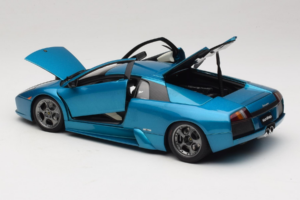 Lamborghini Murcielago 40th Anniversary Verde Artemis AUTOart 1:18 74515 Metall - pilt 5/9