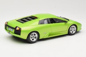 Lamborghini Murcielago Roheline Bburago 1:18 3316-M1 Metall - pilt 3/8