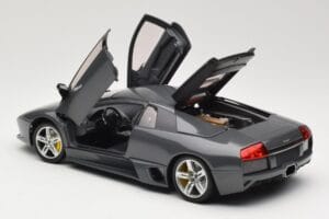 Lamborghini Murcielago LP640 Hall Norev 1:18 187949 Metall - pilt 5/8
