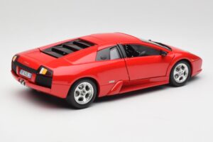 Lamborghini Murcielago Punane Bburago 1:18 3316 Metall - pilt 3/8