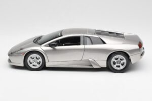 Lamborghini Murcielago Hõbe Maisto 1:18 7450257 Metall - pilt 4/8