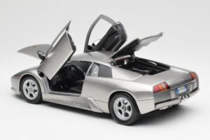Lamborghini Murcielago Hõbe Maisto 1:18 7450257 Metall - pilt 5/8