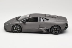 Lamborghini Reventon Matte Grey Bburago 1:18 18-11029 Metall - pilt 4/8