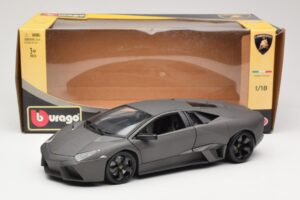 Lamborghini Reventon Matte Grey Bburago 1:18 18-11029 Metall - pilt 8/8