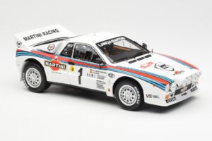 Lancia 037 Martini #1 W. Rohrl / C. Geistdorfer Winner Rally Monte Carlo 1983 Öine Versioon Kyosho 1:18 08306A Metall - pilt 6/8